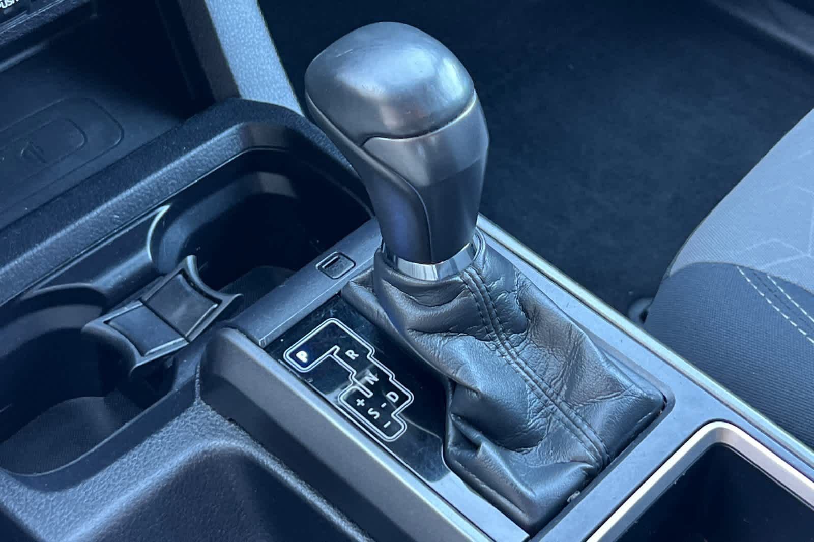 Used 2021 Toyota Tacoma TRD Sport w/ Technology Package RWD image 21