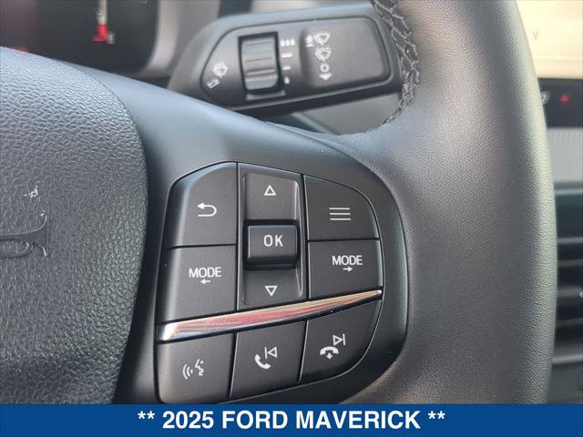 Certified 2025 Ford Maverick Lariat w/ Black Appearance Package AWD/4WD image 15