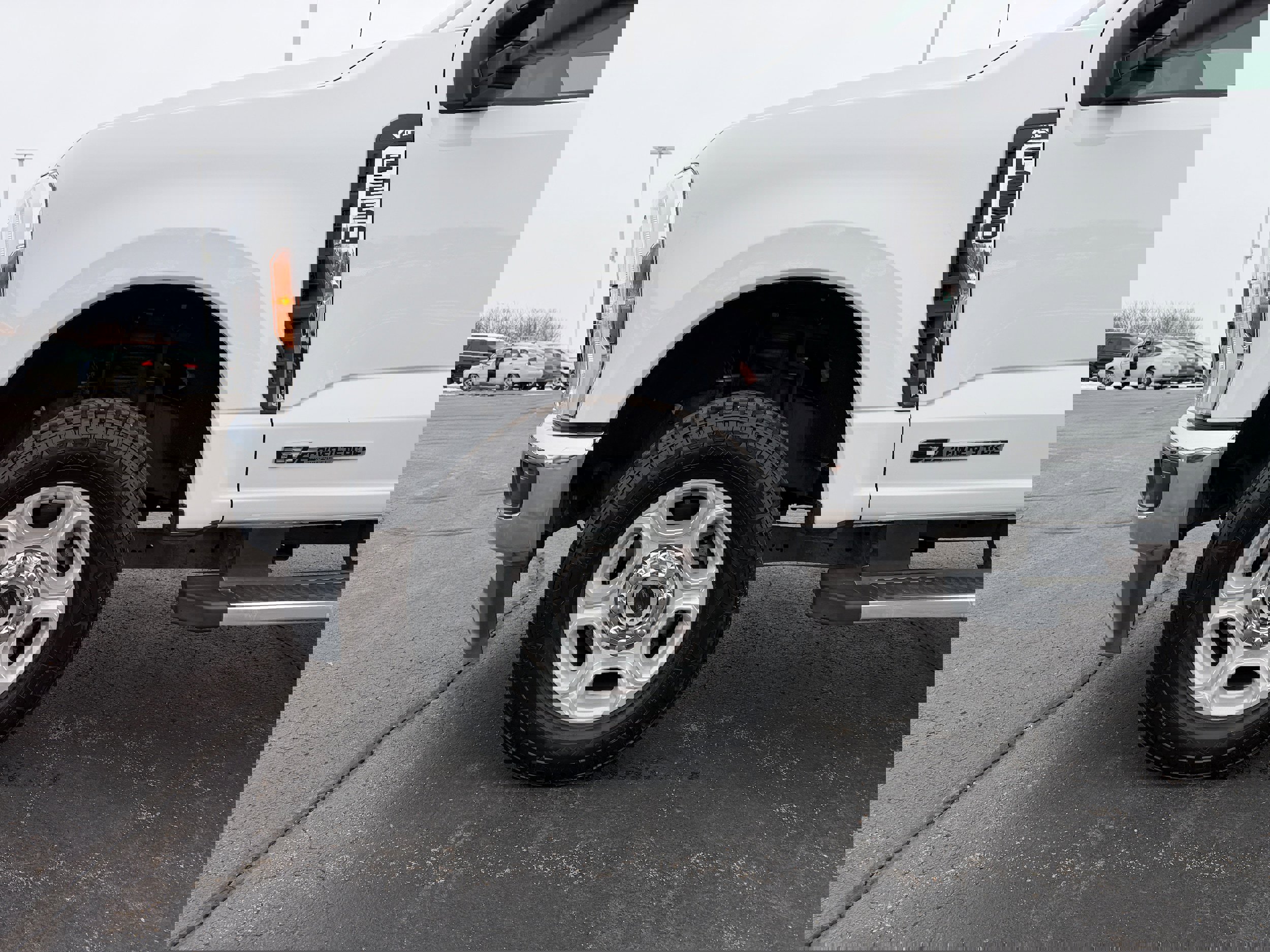 Certified 2025 Ford F250 XLT image 30