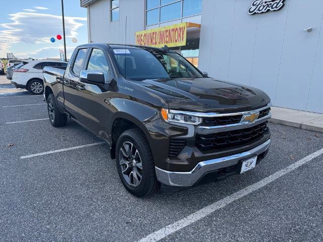 Used 2023 Chevrolet Silverado 1500 LT image 7