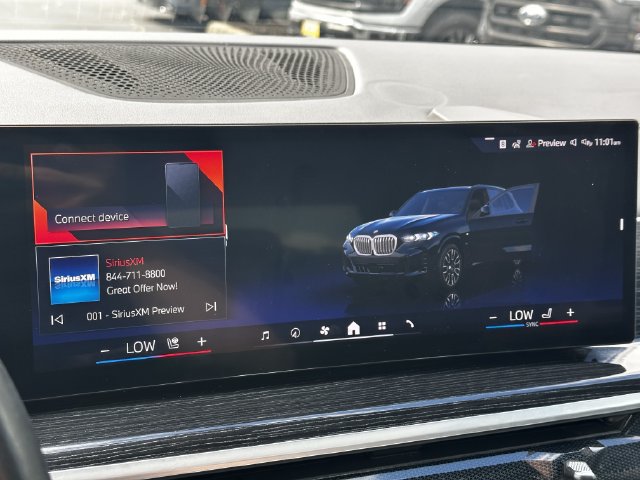 Used 2024 BMW X5 xDrive40i w/ M Sport Package AWD/4WD image 22
