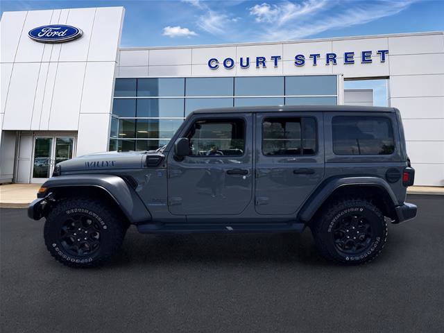 Used 2023 Jeep Wrangler Unlimited w/ Sun & Screen Package AWD/4WD image 2