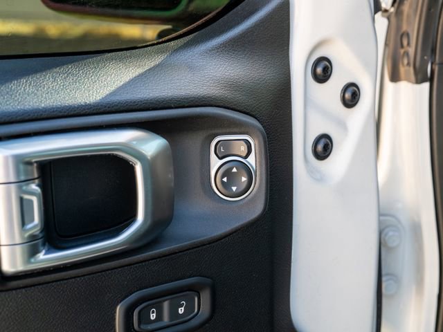 Used 2023 Jeep Wrangler Sport image 18