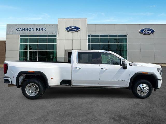Used 2024 GMC Sierra 3500 Denali w/ Denali Reserve Package AWD/4WD image 8