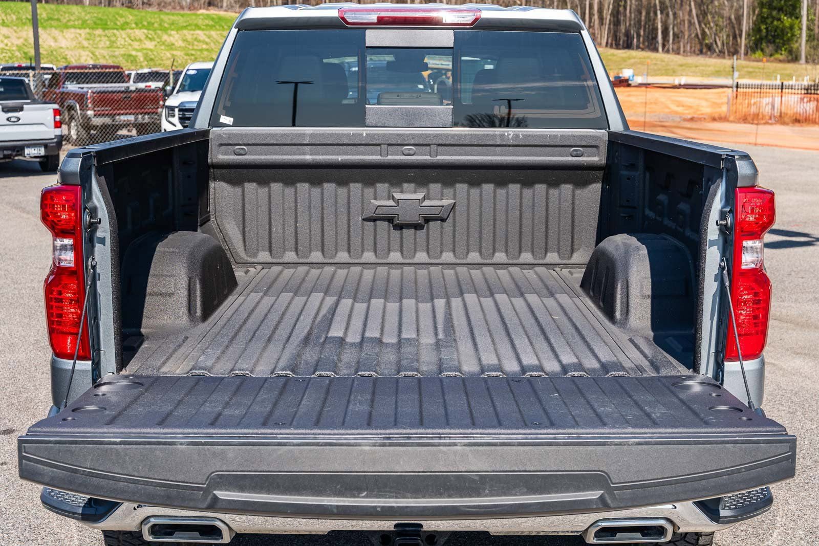 Used 2025 Chevrolet Silverado 1500 LT image 18