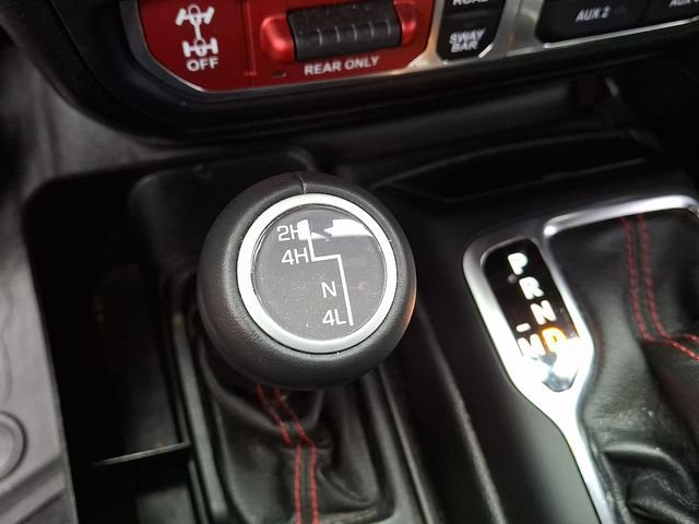 Used 2021 Jeep Wrangler Unlimited Rubicon AWD/4WD image 30