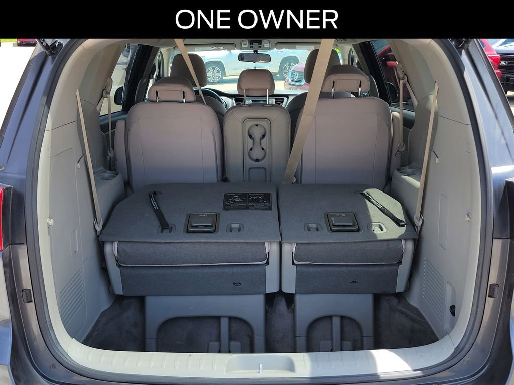 Used 2018 Kia Sedona LX FWD image 6