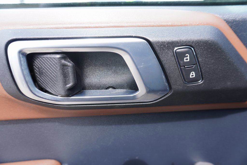 Certified 2023 Ford Bronco Outer Banks image 9