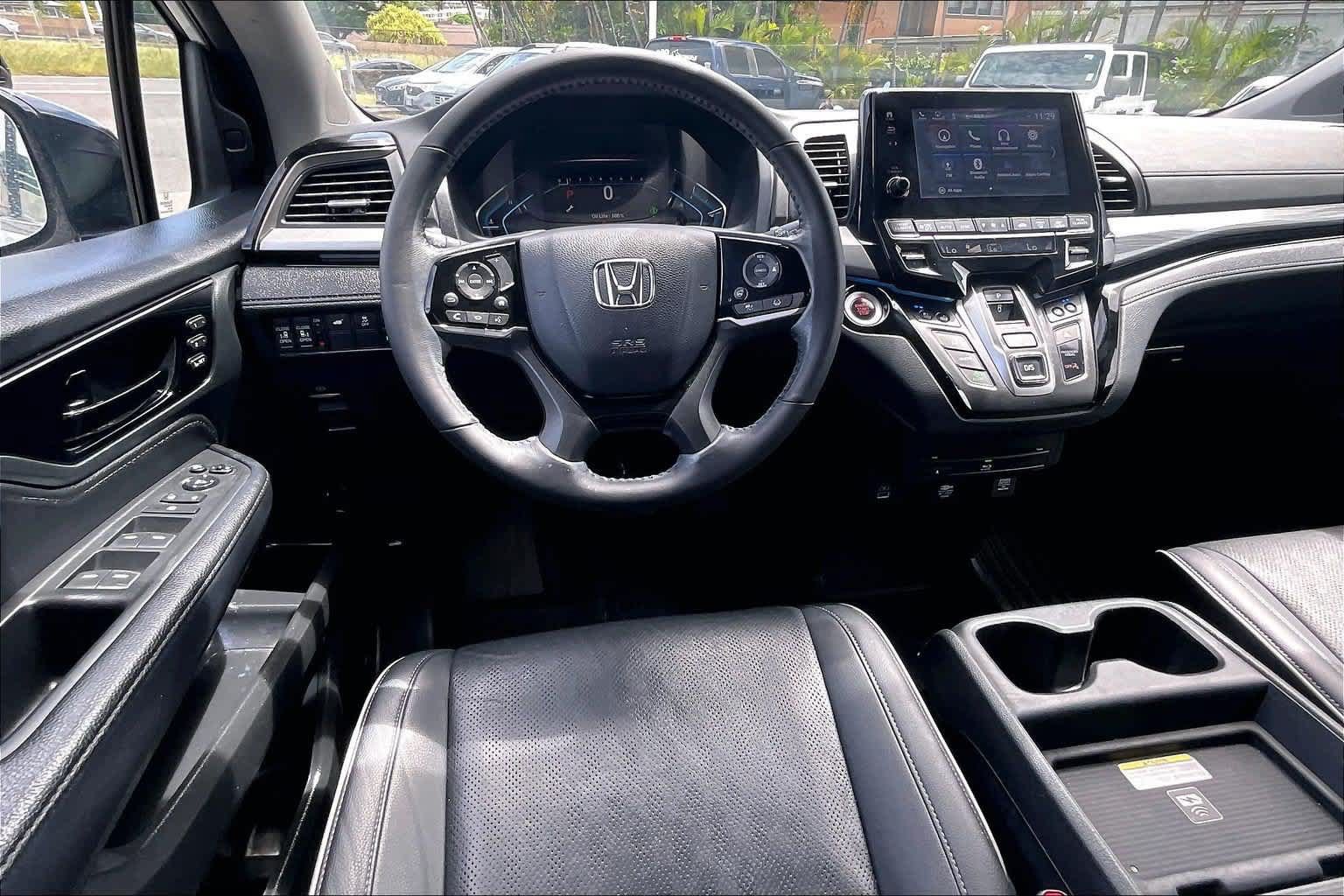 Used 2023 Honda Odyssey Elite image 14