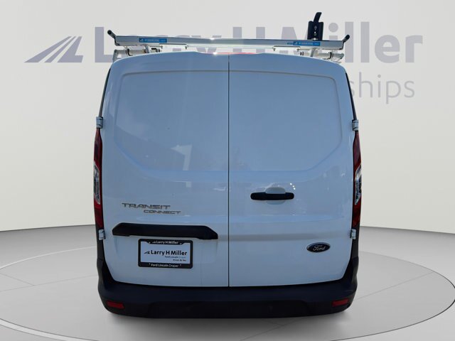 Certified 2023 Ford Transit Connect XL FWD image 4