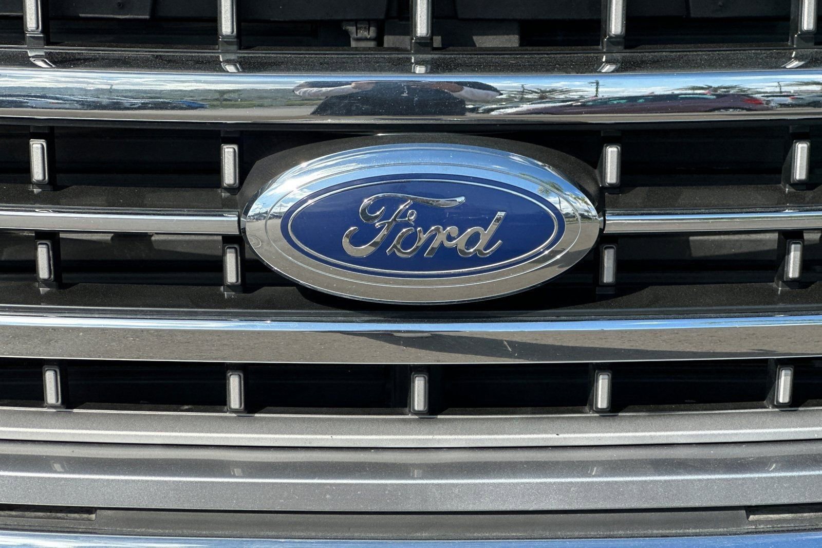 Certified 2023 Ford F150 Lariat w/ Equipment Group 502A High AWD/4WD image 39
