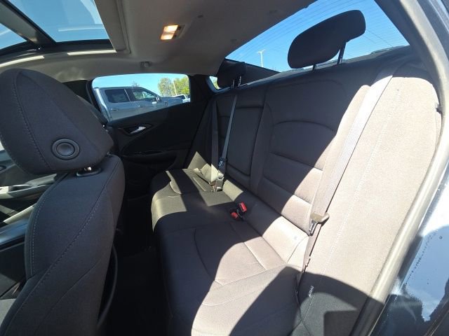 Used 2020 Chevrolet Malibu LT FWD image 14