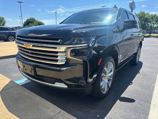 Used 2022 Chevrolet Tahoe High Country w/ Premium Package 2