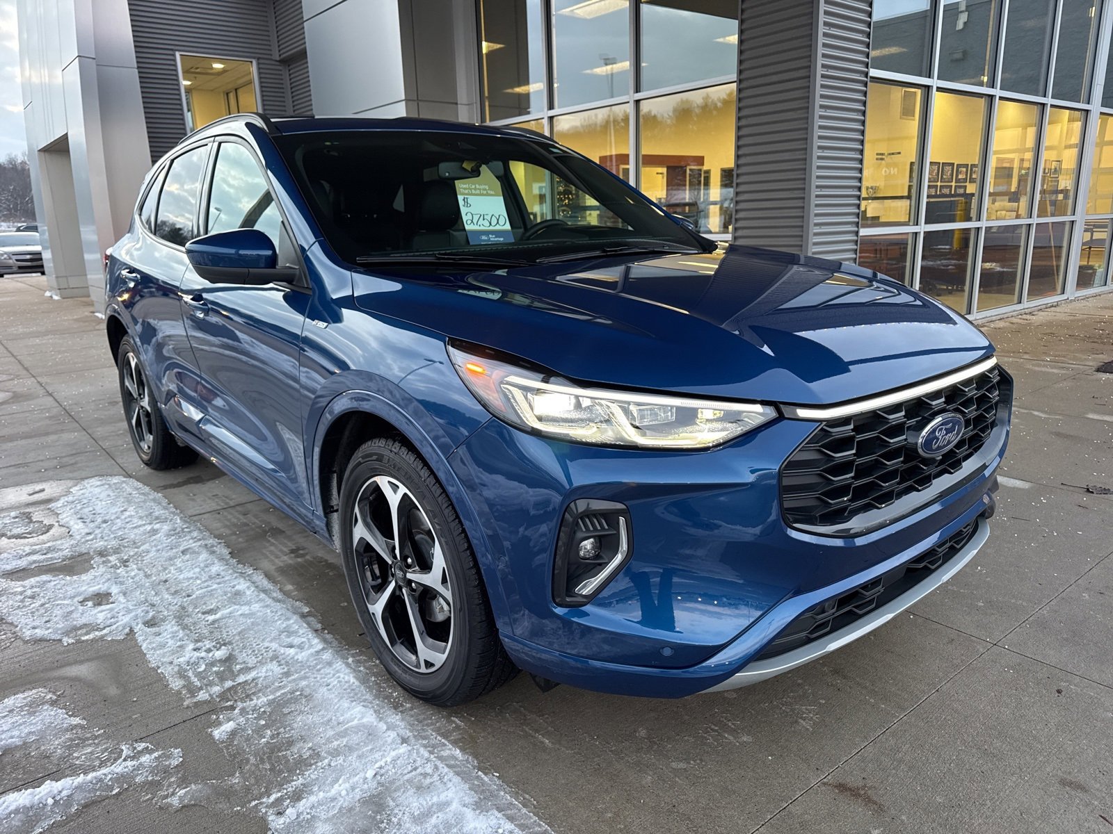 Certified 2023 Ford Escape ST-Line Elite w/ Premium Technology Package image 10