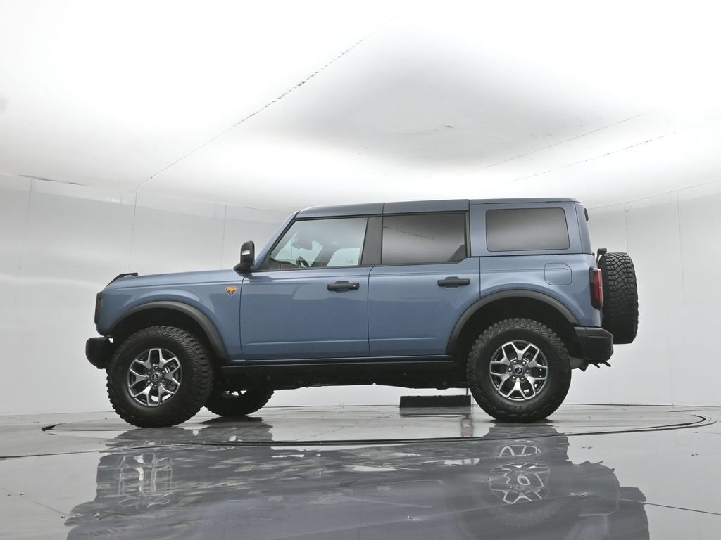 Certified 2025 Ford Bronco Badlands AWD/4WD image 55