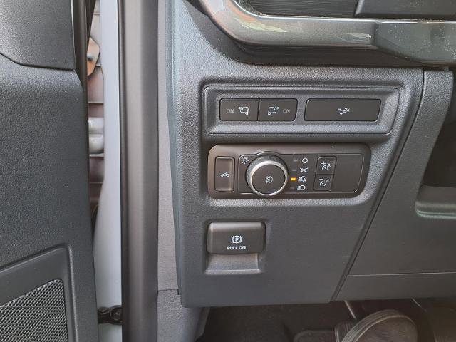 Certified 2022 Ford F150 XLT w/ Equipment Group 302A High image 16