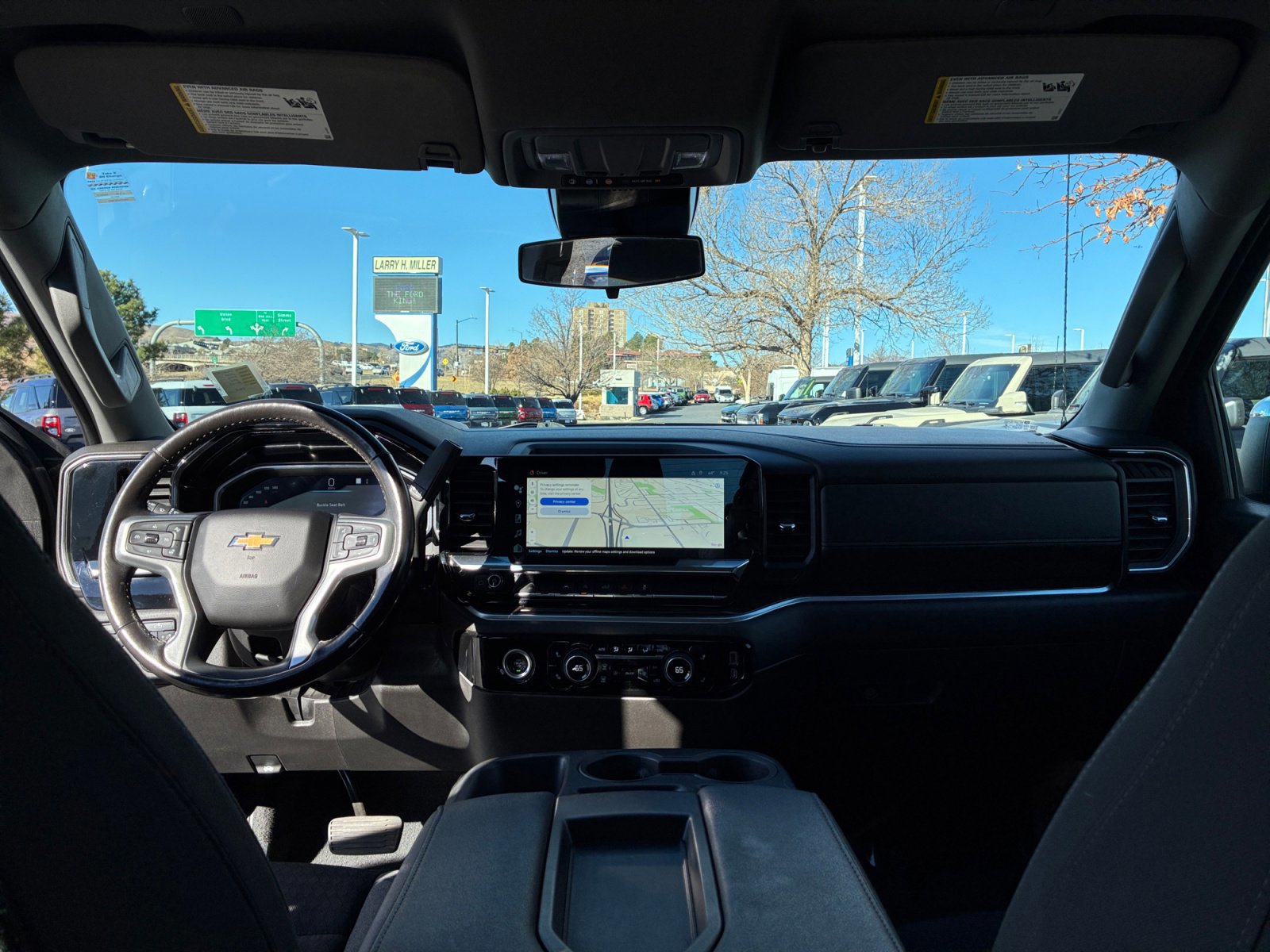 Used 2022 Chevrolet Silverado 1500 LT image 20