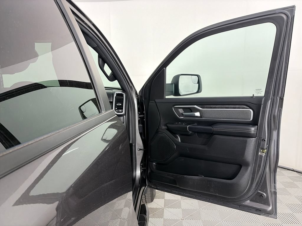Used 2020 RAM 1500 Big Horn AWD/4WD image 31