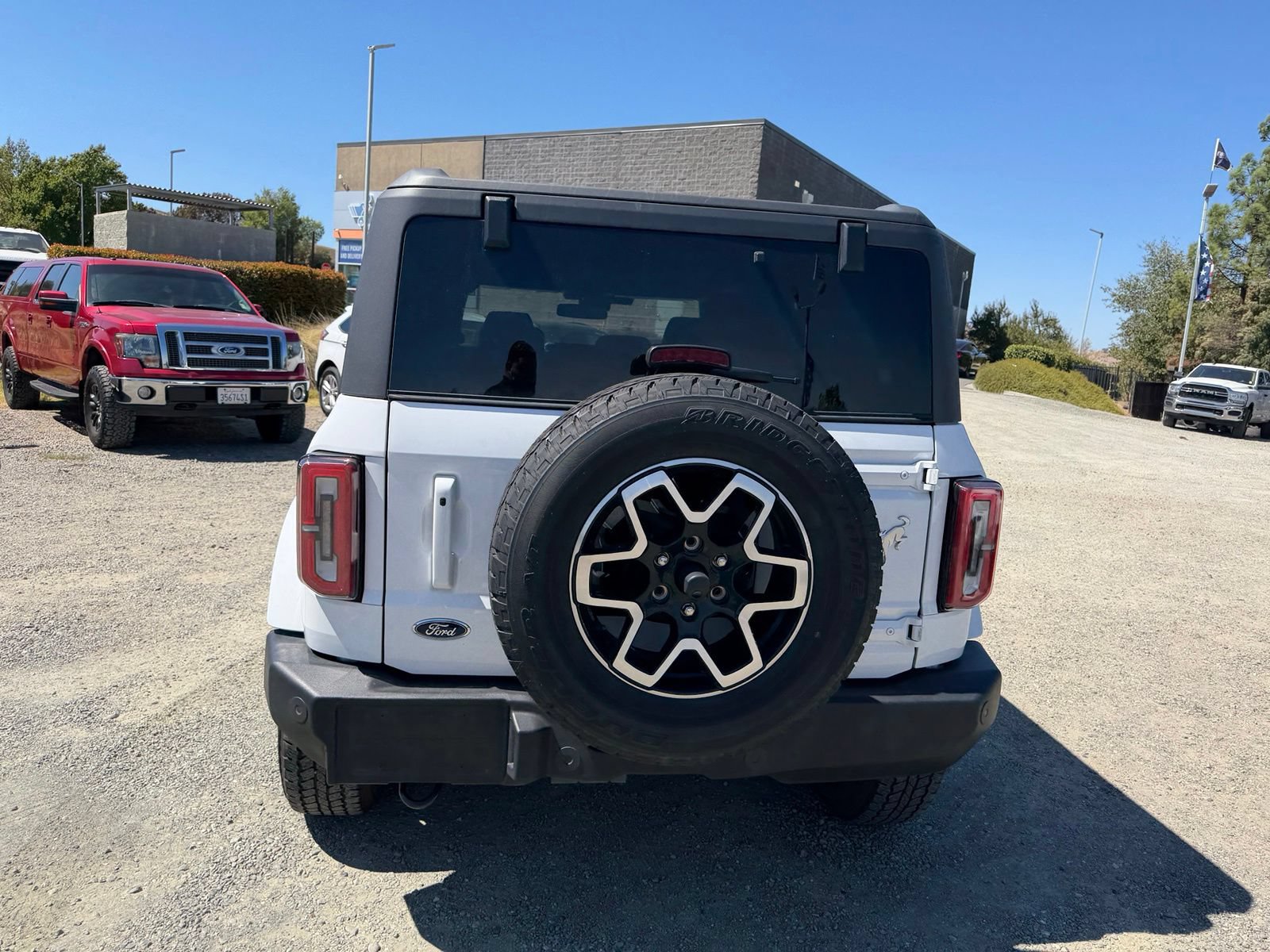Certified 2025 Ford Bronco Outer Banks AWD/4WD image 4