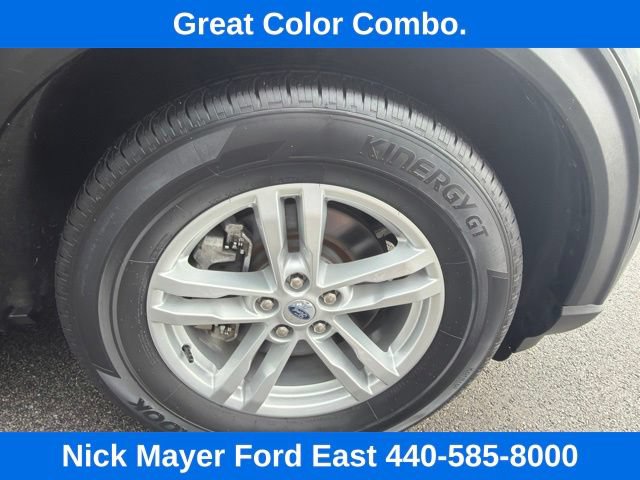 Certified 2022 Ford Explorer XLT w/ Equipment Group 202A AWD/4WD image 32