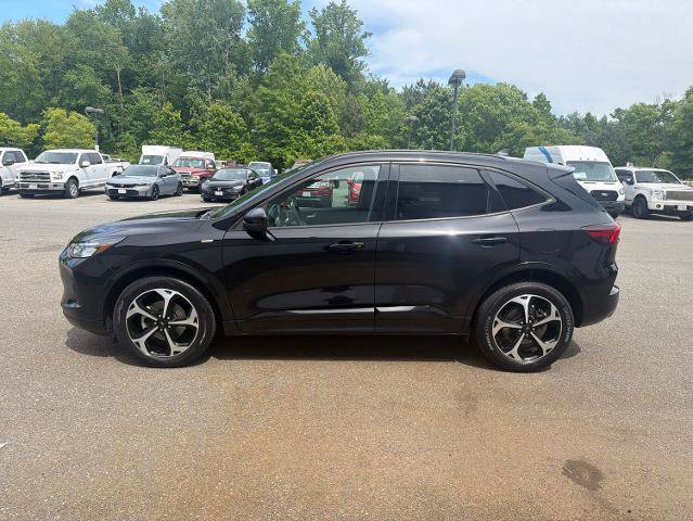 Certified 2023 Ford Escape ST-Line Select w/ Tech Pack #2 AWD/4WD image 5