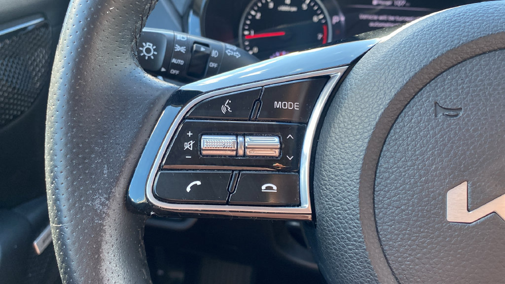 Used 2022 Kia Seltos SX w/ Sunroof Package AWD/4WD image 22