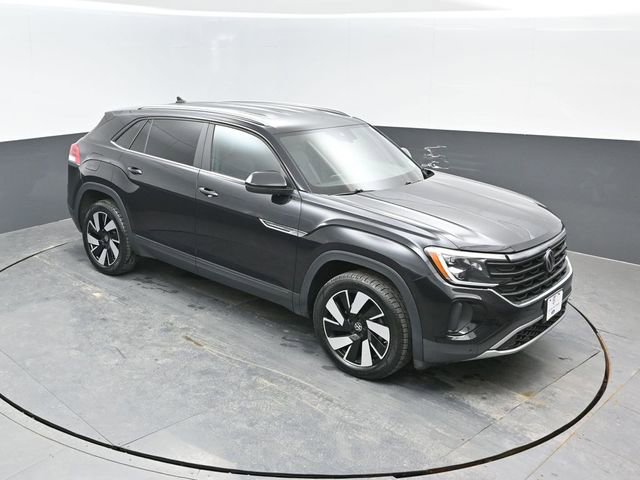Used 2024 Volkswagen Atlas Cross Sport SE AWD/4WD image 16