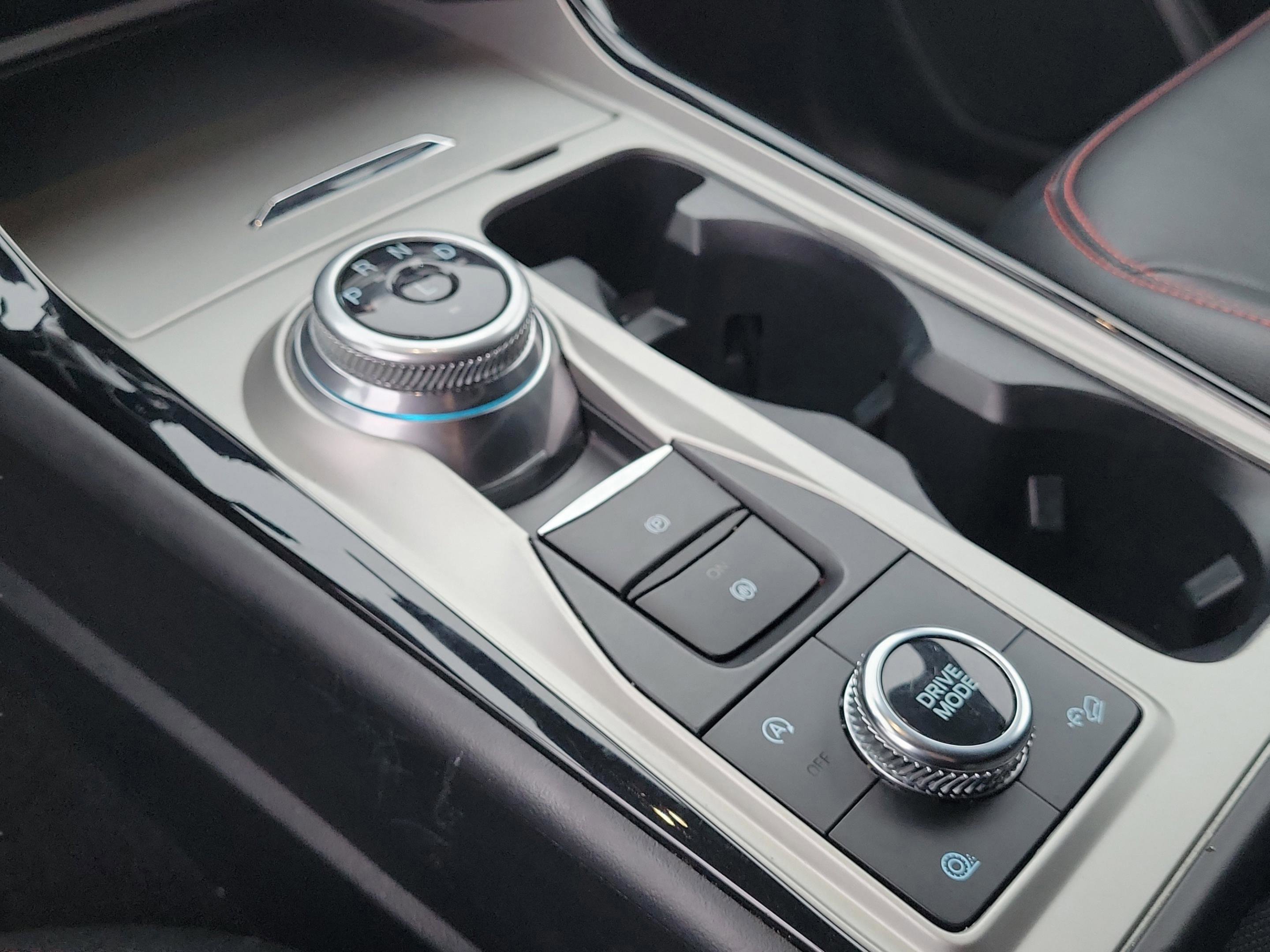 Certified 2023 Ford Explorer ST-Line w/ Class IV Trailer Tow Package image 36