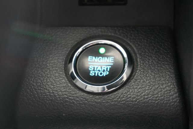 Certified 2022 Ford F450 Platinum w/ FX4 Off-Road Package image 18