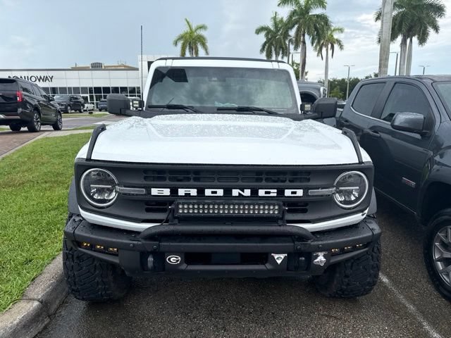 Certified 2021 Ford Bronco Black Diamond w/ Sasquatch Package AWD/4WD image 2