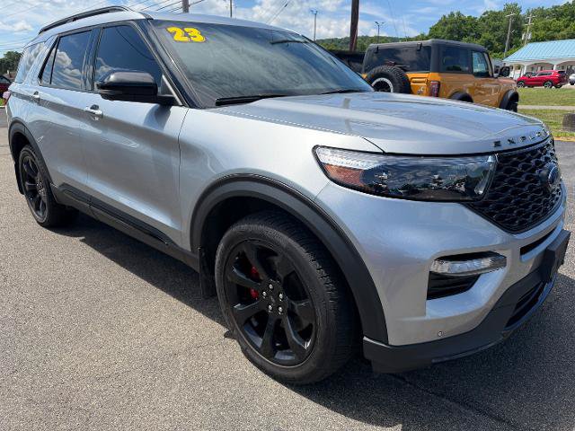 Certified 2023 Ford Explorer ST w/ Equipment Group 401A AWD/4WD image 1