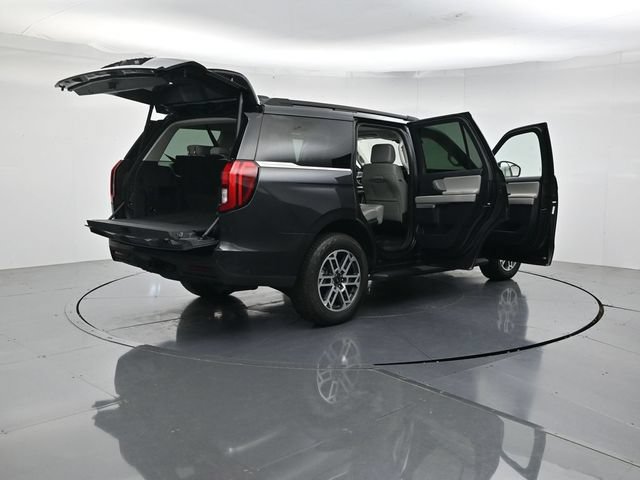 Certified 2025 Ford Expedition Active AWD/4WD image 57