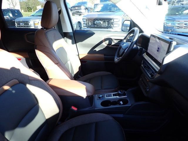 Certified 2025 Ford Bronco Sport Outer Banks w/ Outer Banks Tech Package+ AWD/4WD image 11