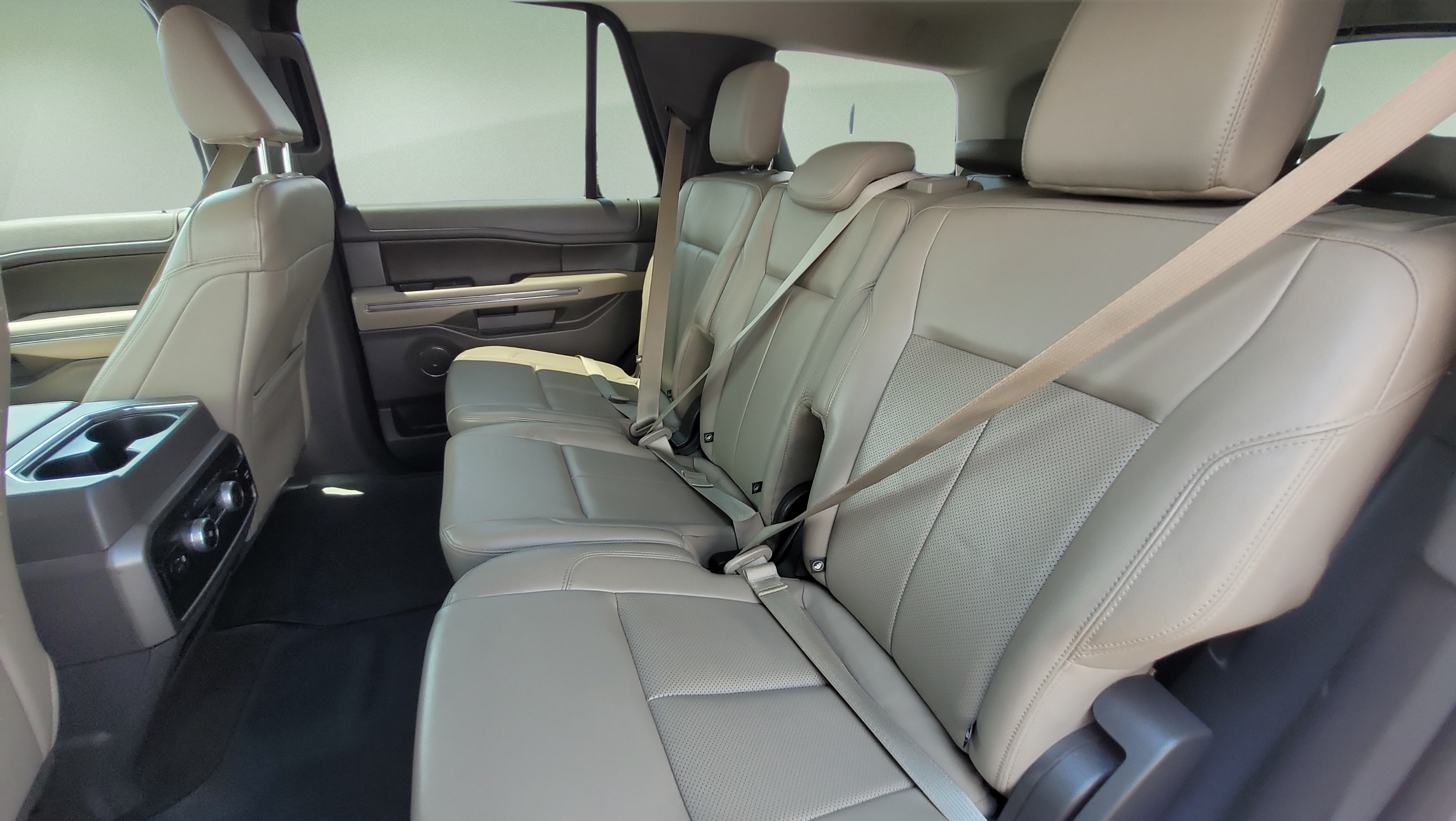 Certified 2021 Ford Expedition XLT AWD/4WD image 17