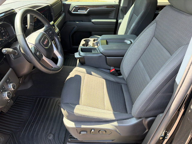 Used 2023 GMC Sierra 1500 Elevation w/ X31 Off-Road Package AWD/4WD image 11