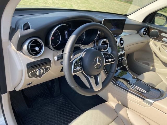 Used 2021 Mercedes-Benz GLC 300 image 22