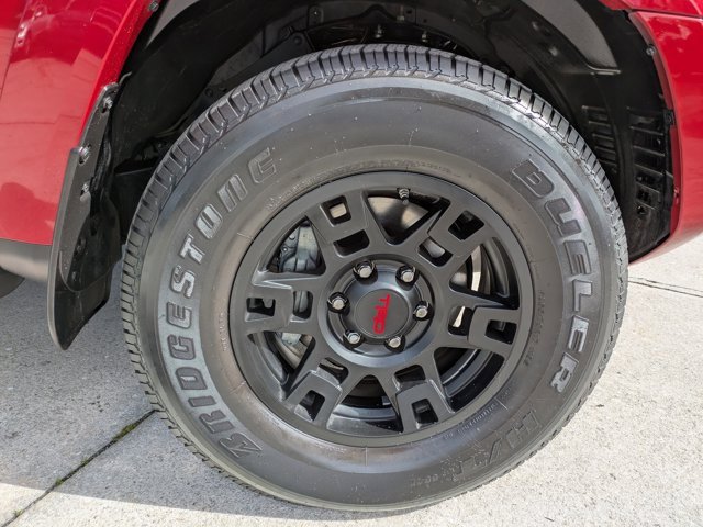 Used 2021 Toyota 4Runner Venture image 11