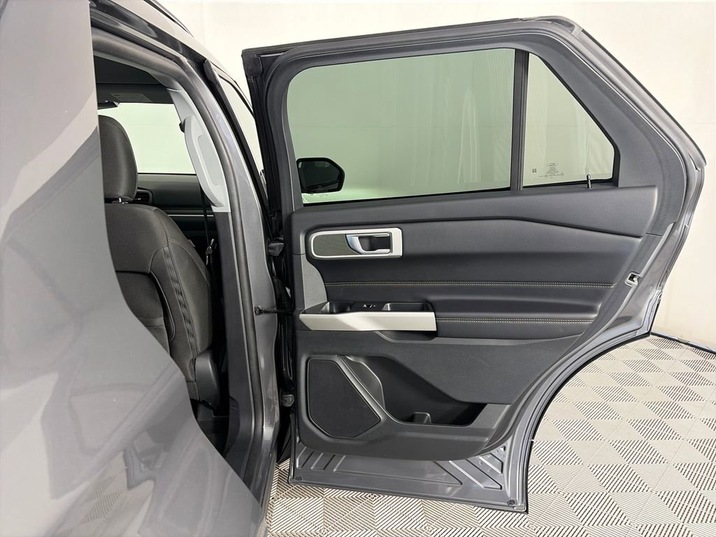 Certified 2022 Ford Explorer XLT AWD/4WD image 28
