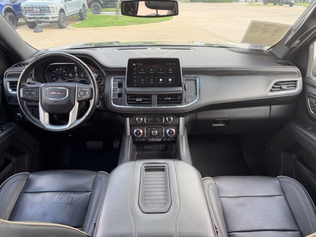 Used 2022 GMC Yukon XL SLT w/ SLT Luxury Package AWD/4WD image 28