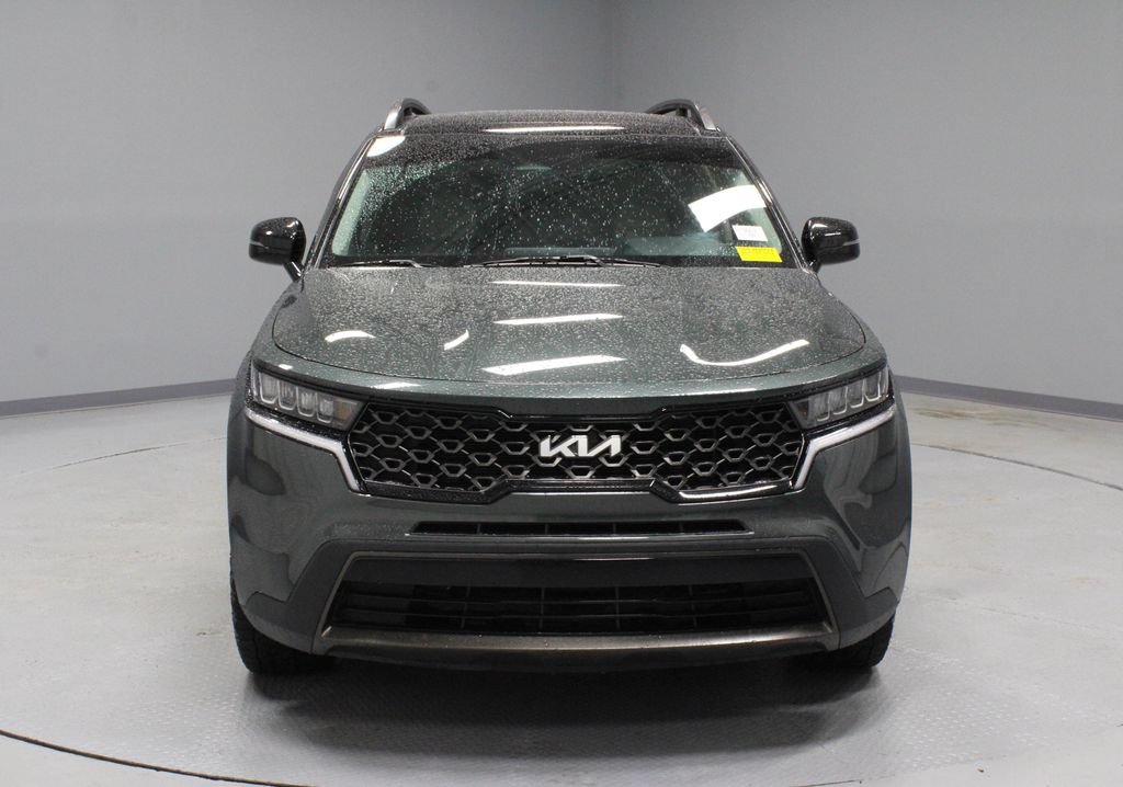 Used 2023 Kia Sorento S w/ Panoramic Sunroof Package AWD/4WD image 5