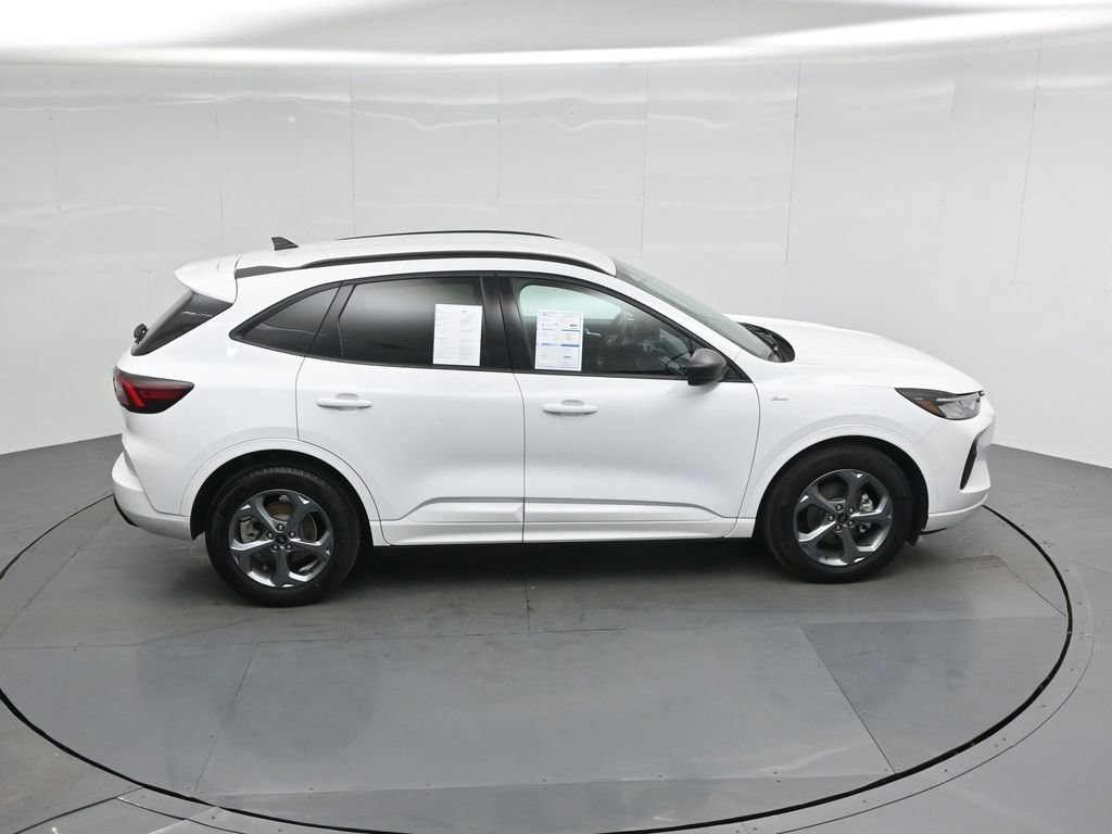Certified 2023 Ford Escape ST-Line w/ Equipment Group 301A image 12