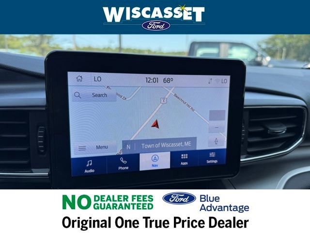 Certified 2022 Ford Explorer XLT w/ Equipment Group 202A image 15