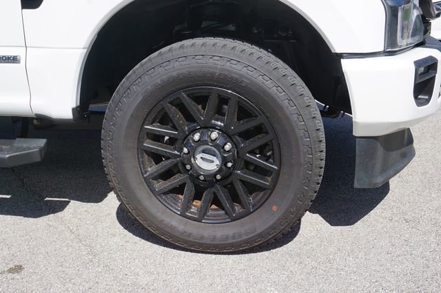 Certified 2022 Ford F250 Lariat w/ Black Appearance Package image 27