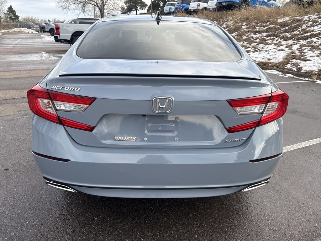 Used 2022 Honda Accord Sport image 4