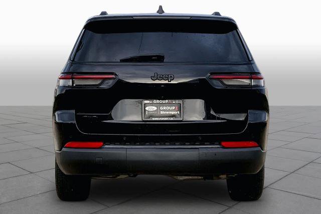 Used 2025 Jeep Grand Cherokee L Altitude AWD/4WD image 5