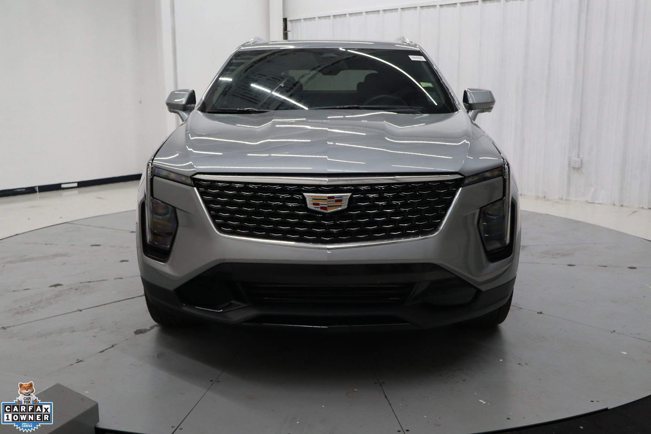 Used 2025 Cadillac XT4 Premium Luxury image 8