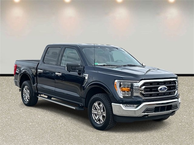 Certified 2022 Ford F150 XLT w/ Equipment Group 302A High image 3