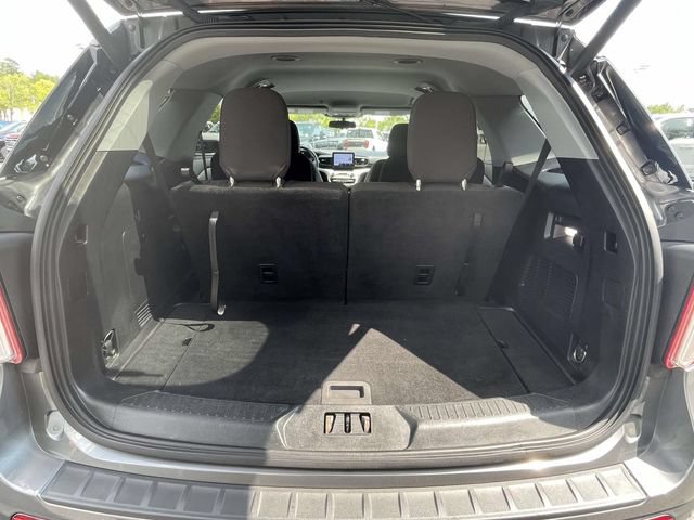 Certified 2021 Ford Explorer XLT RWD image 37