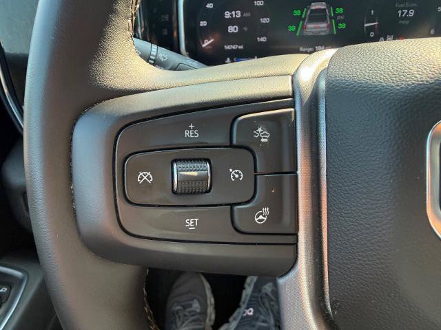 Used 2026 GMC Sierra 1500 SLT AWD/4WD image 11