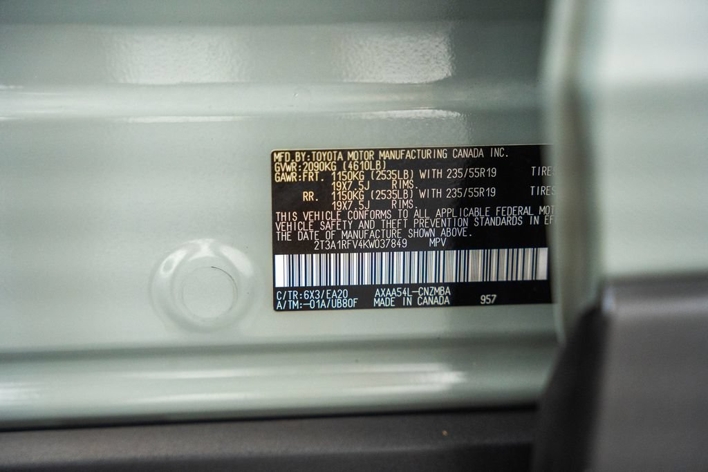 Used 2019 Toyota RAV4 XLE Premium w/ Cold Weather Package AWD/4WD image 45